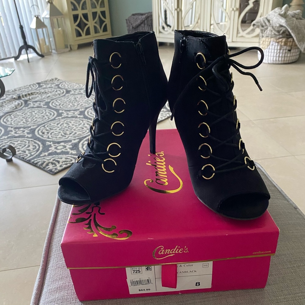 Candie’s Bootie Style Heels